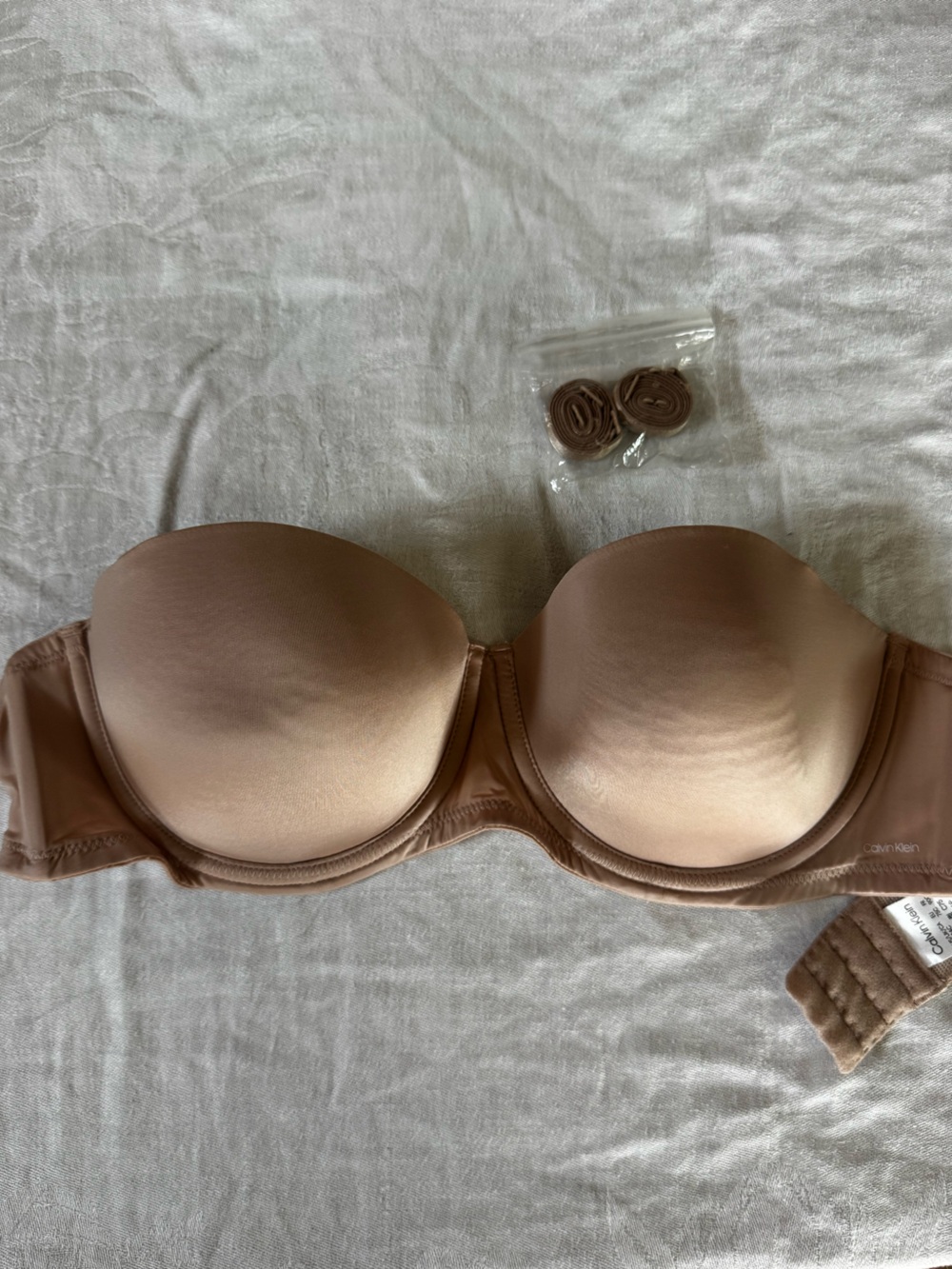 Calvin Klein Strapless Bra